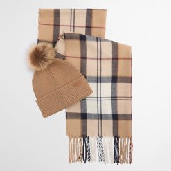 Barbour Dover Beanie & Hailes Scarf Gift Set Tartan